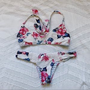 Frankie’s Bikini Floral